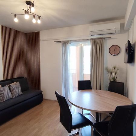 Apartments Kapetanovi Dvori Trogir Buitenkant foto