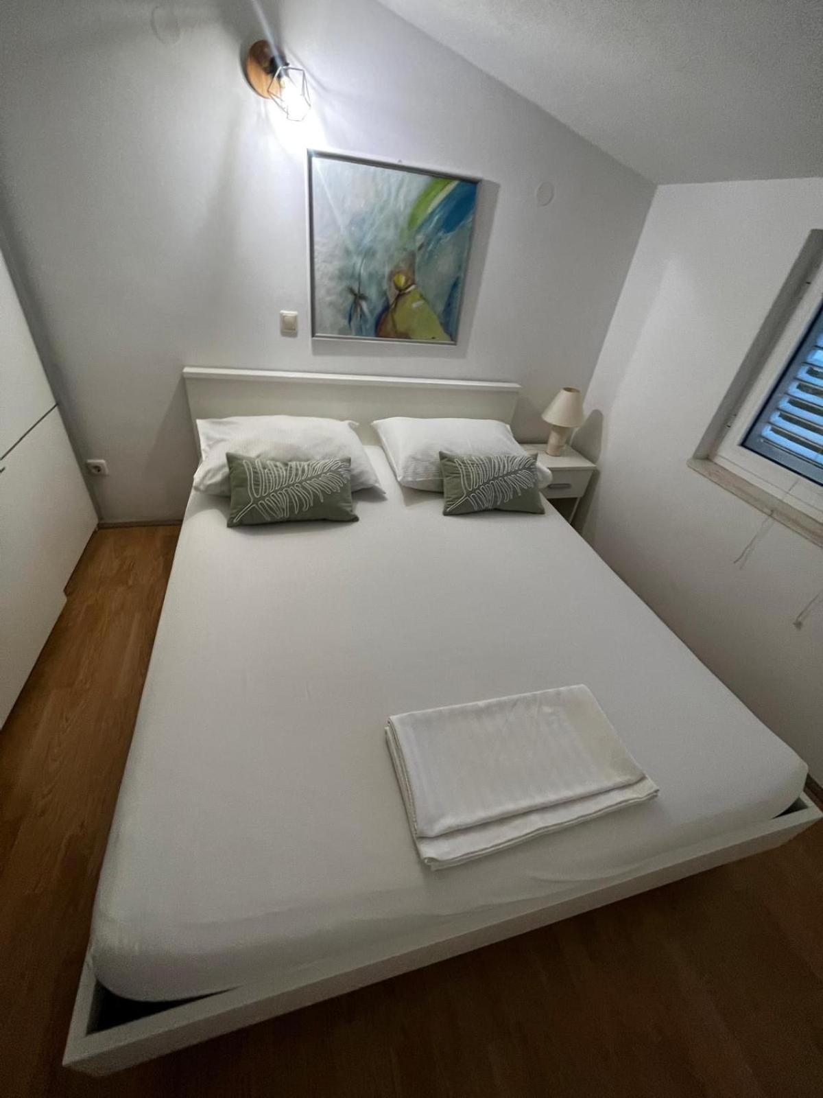 Apartments Kapetanovi Dvori Trogir Buitenkant foto