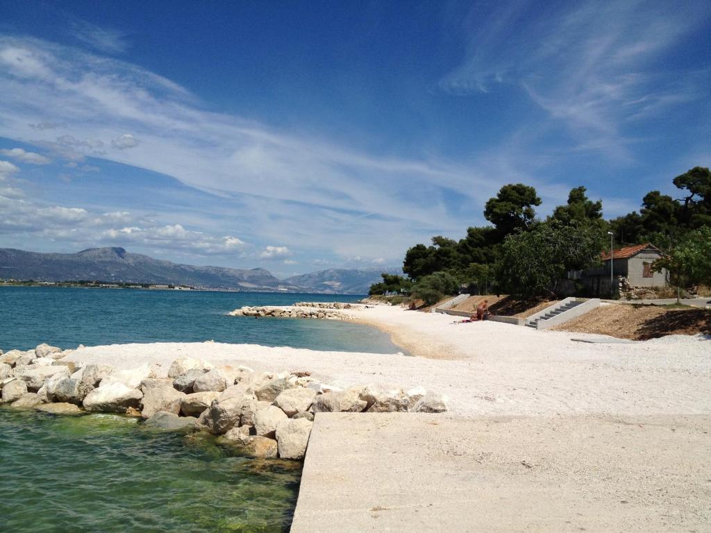 Apartments Kapetanovi Dvori Trogir Kamer foto